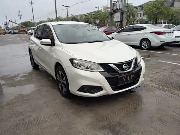 Nissan Tiida 2018