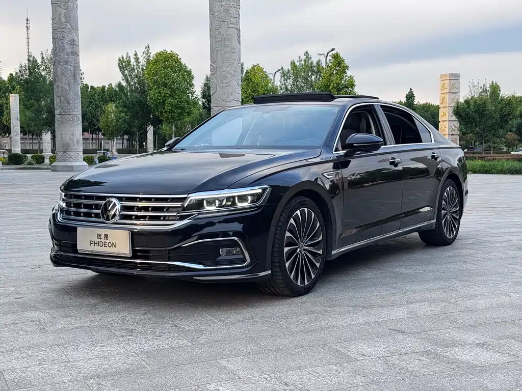 Volkswagen Phideon 2022 — фото 3