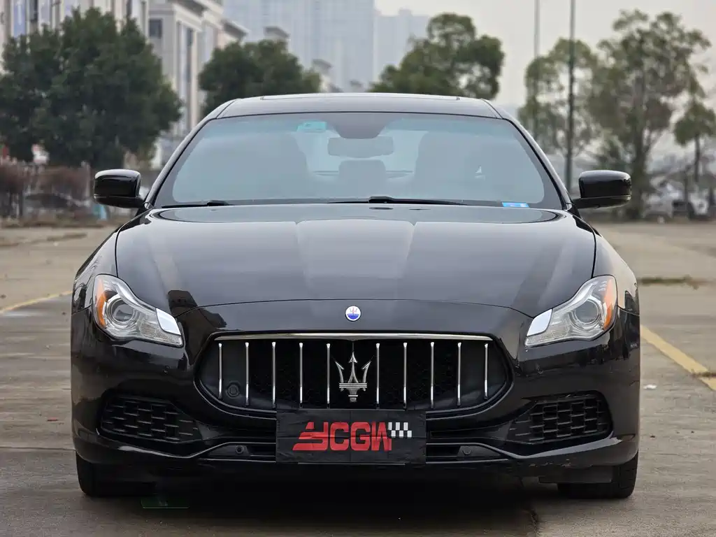 Maserati Quattroporte 2017 — фото 2