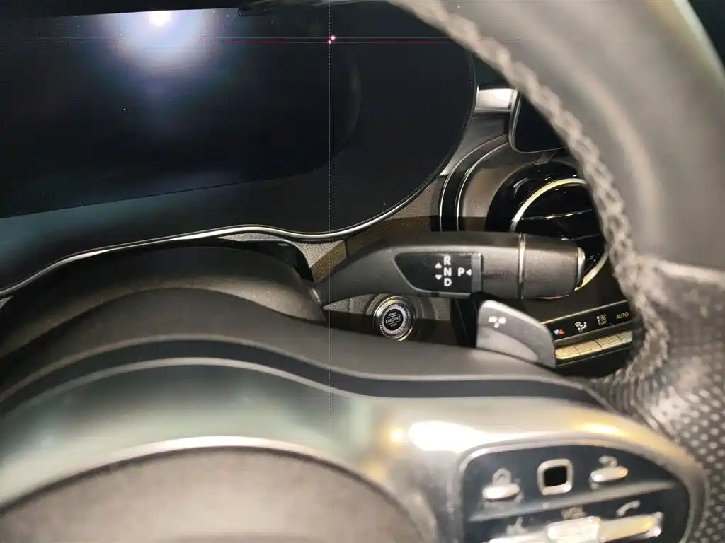 Mercedes-Benz C-Class 2020 — фото 14