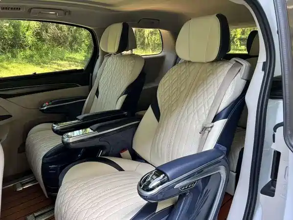 Buick GL8 2020