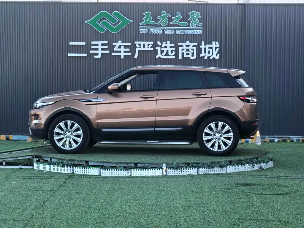 Land Rover Evoque 2016 — фото 16