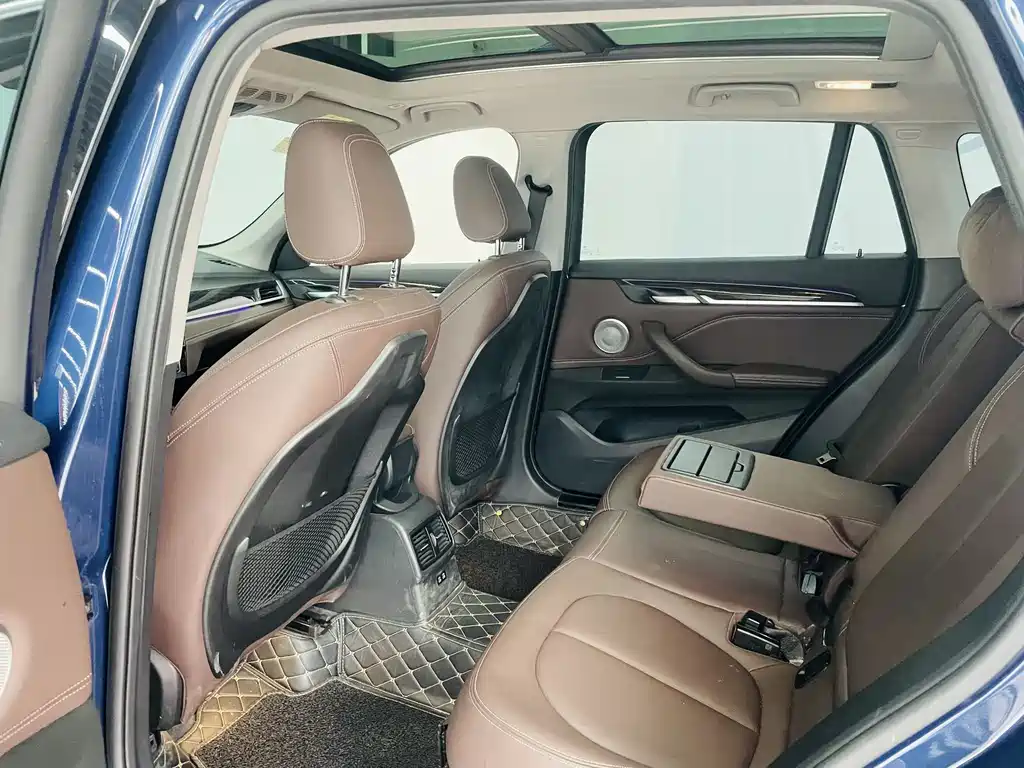 BMW X1 2021 — фото 10