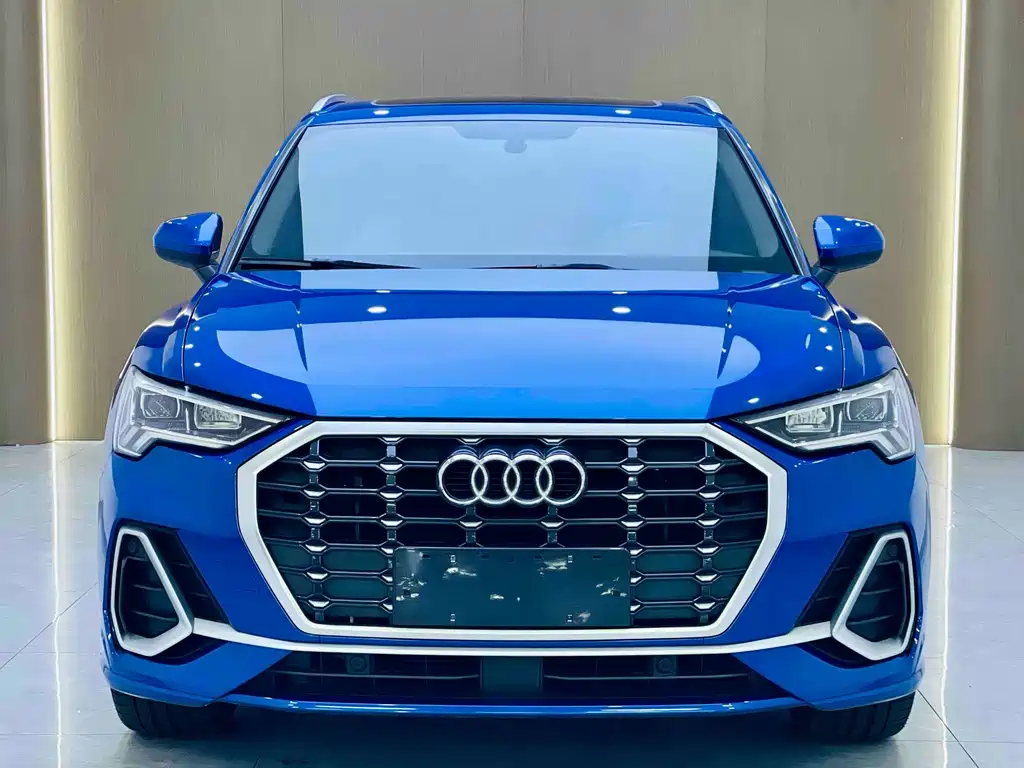 Audi Q3 2021