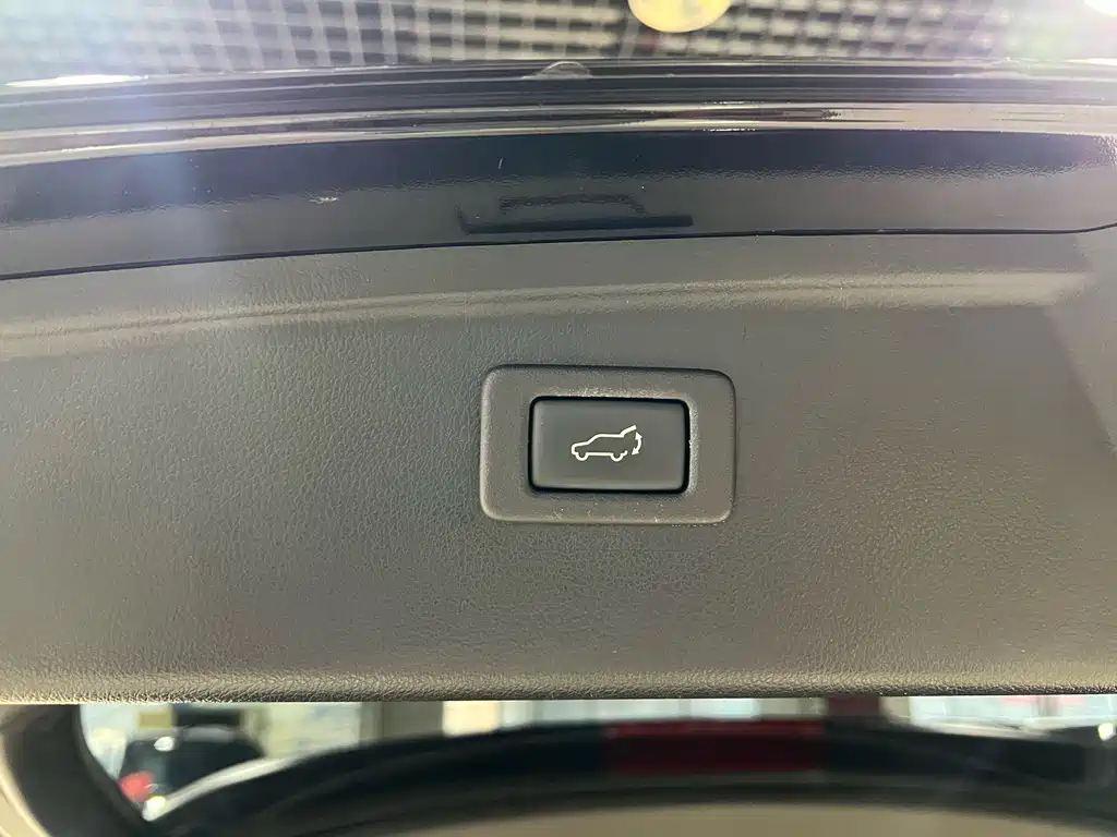 Subaru Outback 2016 — фото 28