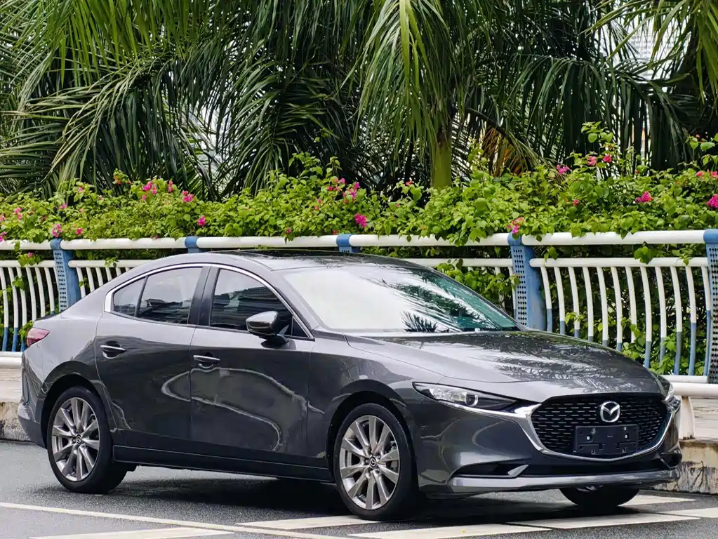 Mazda 3 Angkesela 2020
