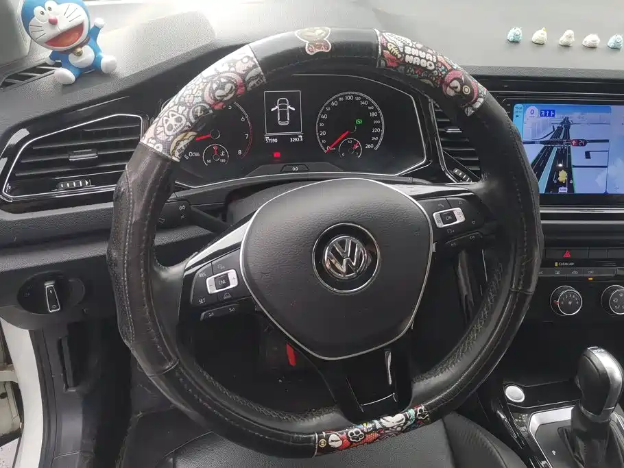 Volkswagen T-Roc 2019 — фото 15