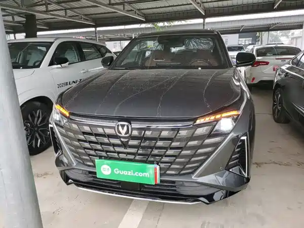 Changan UNI-Z New Energy 2025
