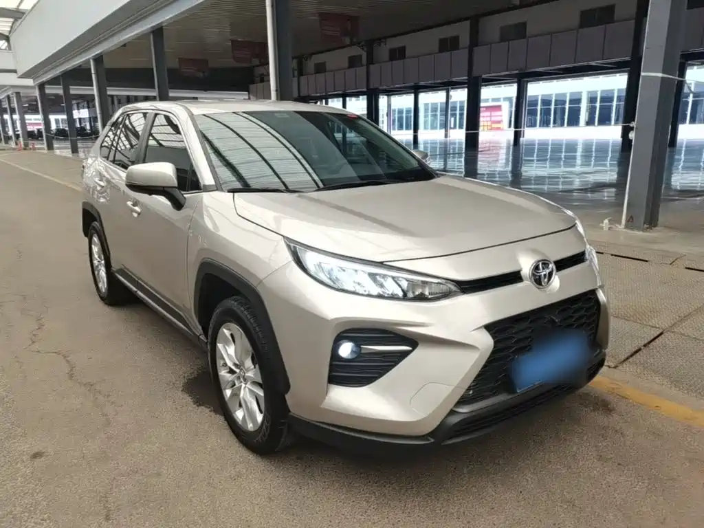 Toyota Wildlander 2023 — фото 4