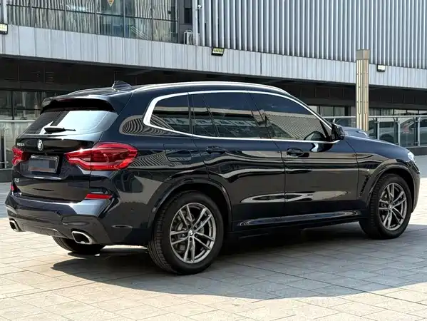 BMW X3 2021