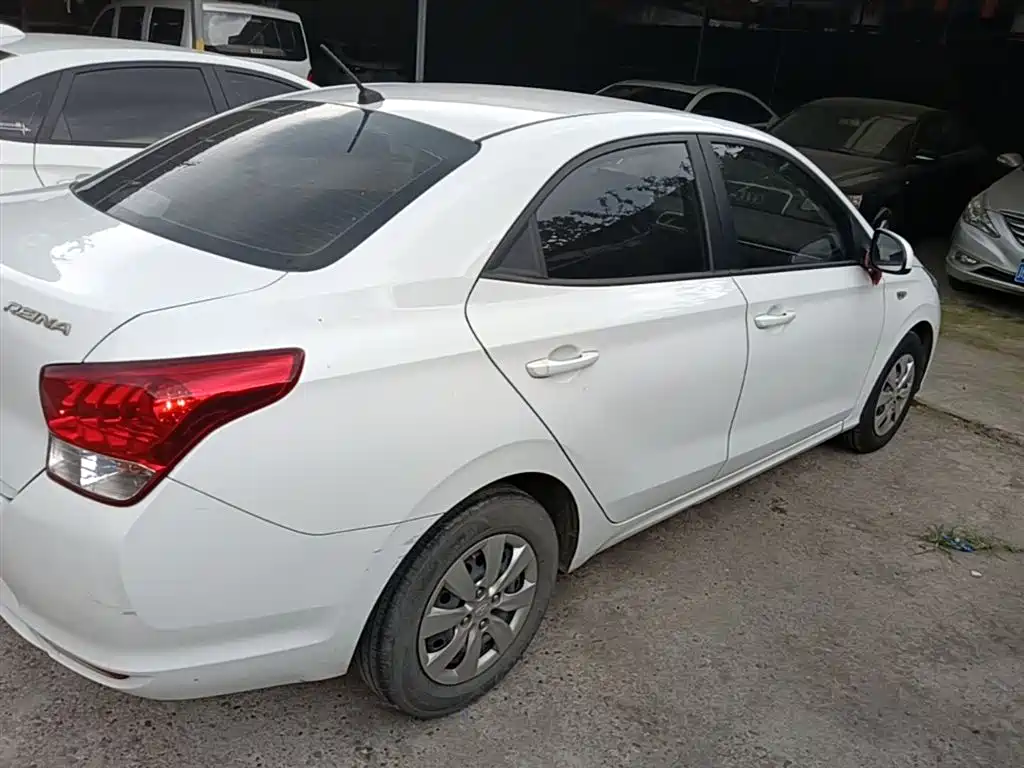 Hyundai Verna 2019 — фото 7