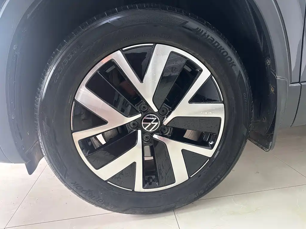Volkswagen Tayron 2023