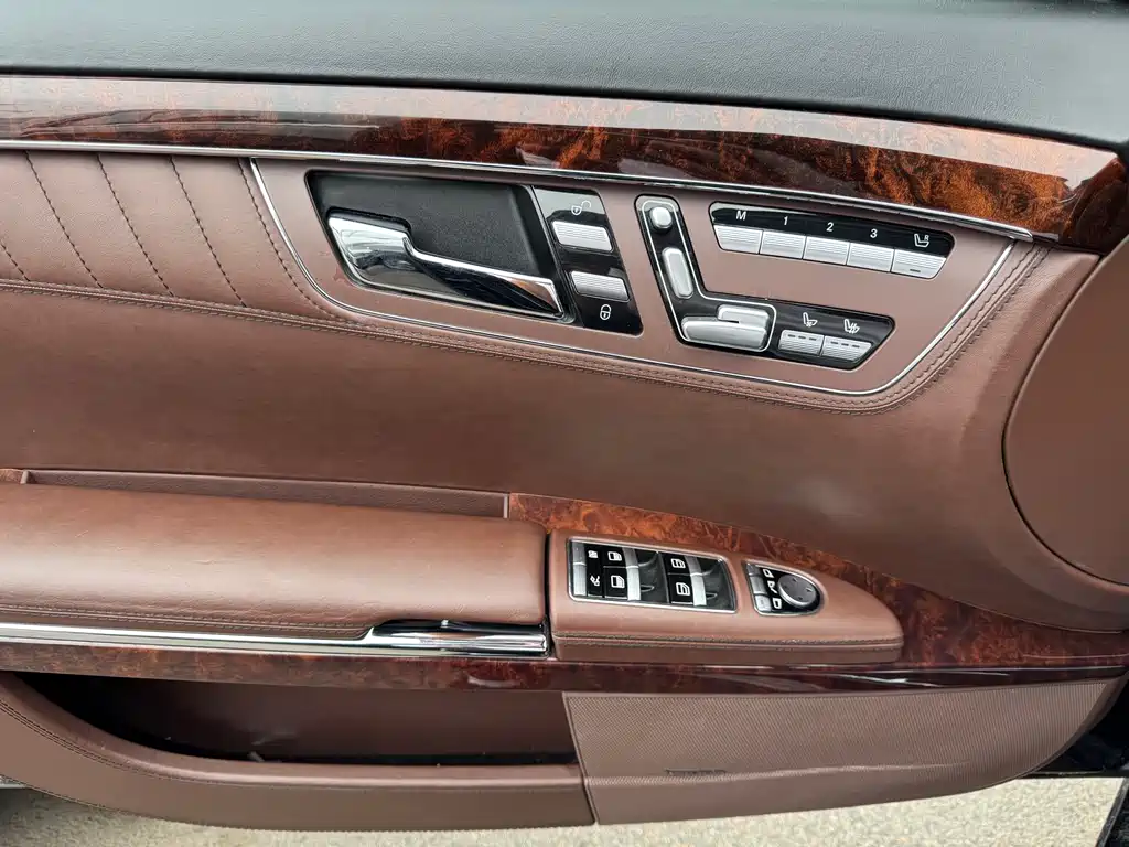 Mercedes-Benz S-Class 2012 — фото 13