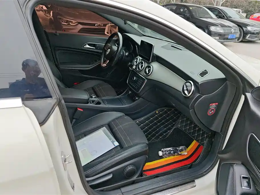 Mercedes-Benz CLA 2016 — фото 8