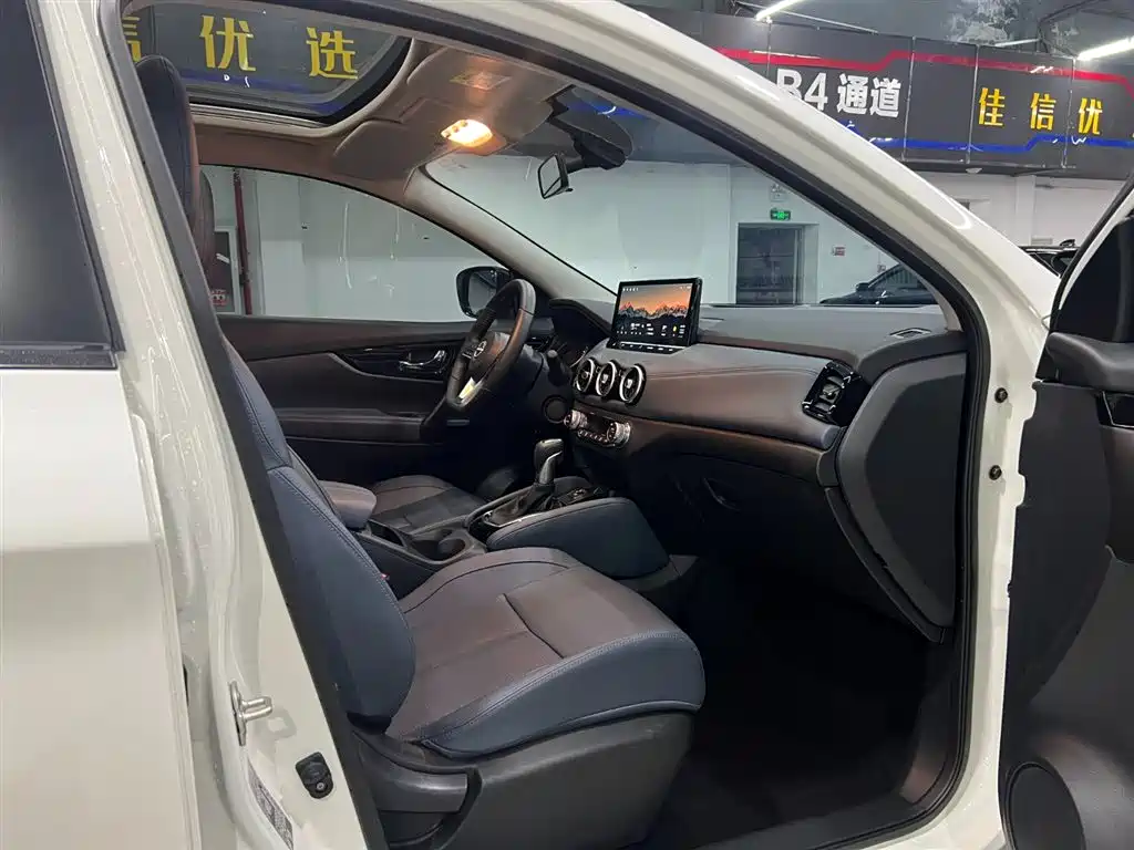 Nissan Qashqai 2024 — фото 18