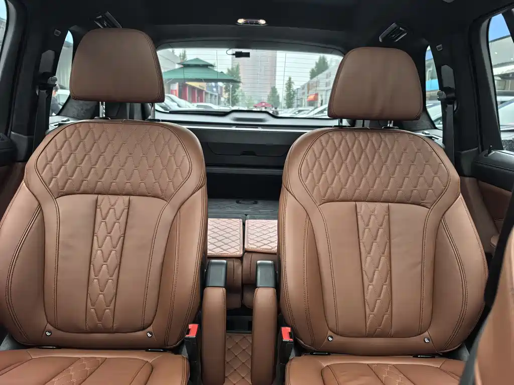 BMW X7 2022 — фото 16