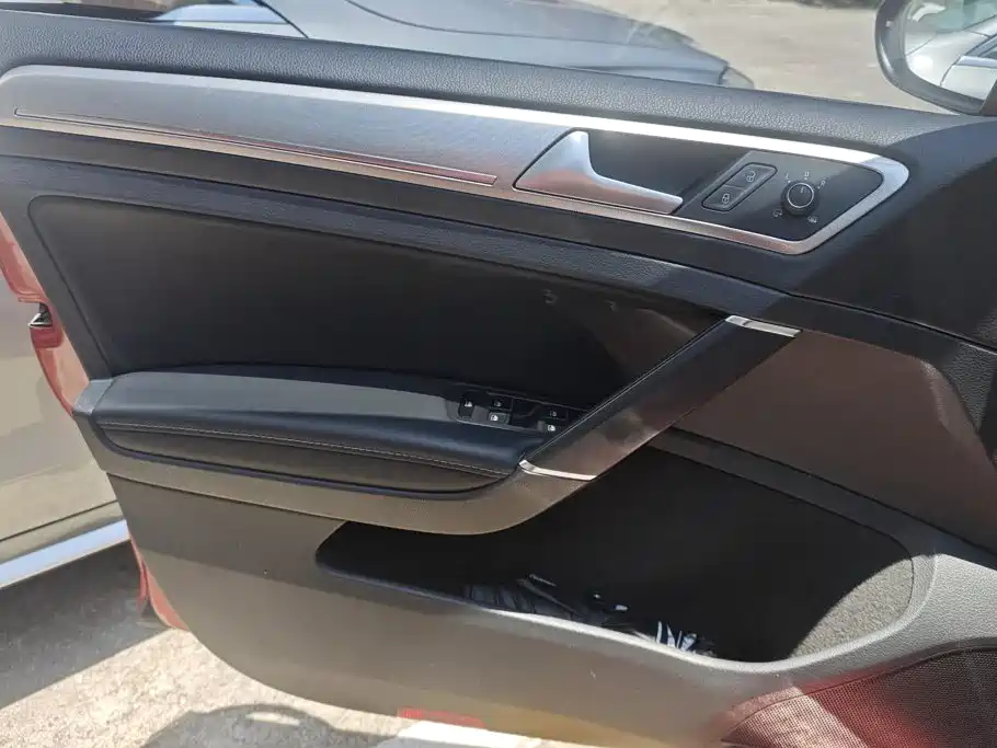 Volkswagen Golf 2020