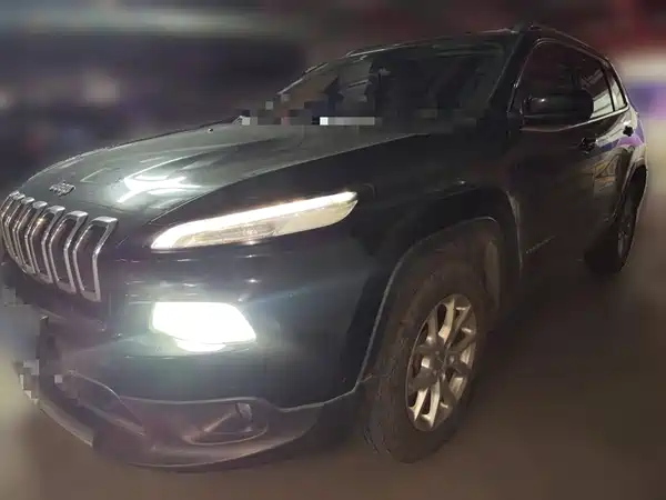 Jeep Cherokee 2018