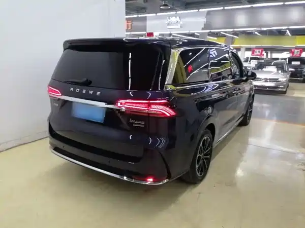 Roewe iMAX8 2021