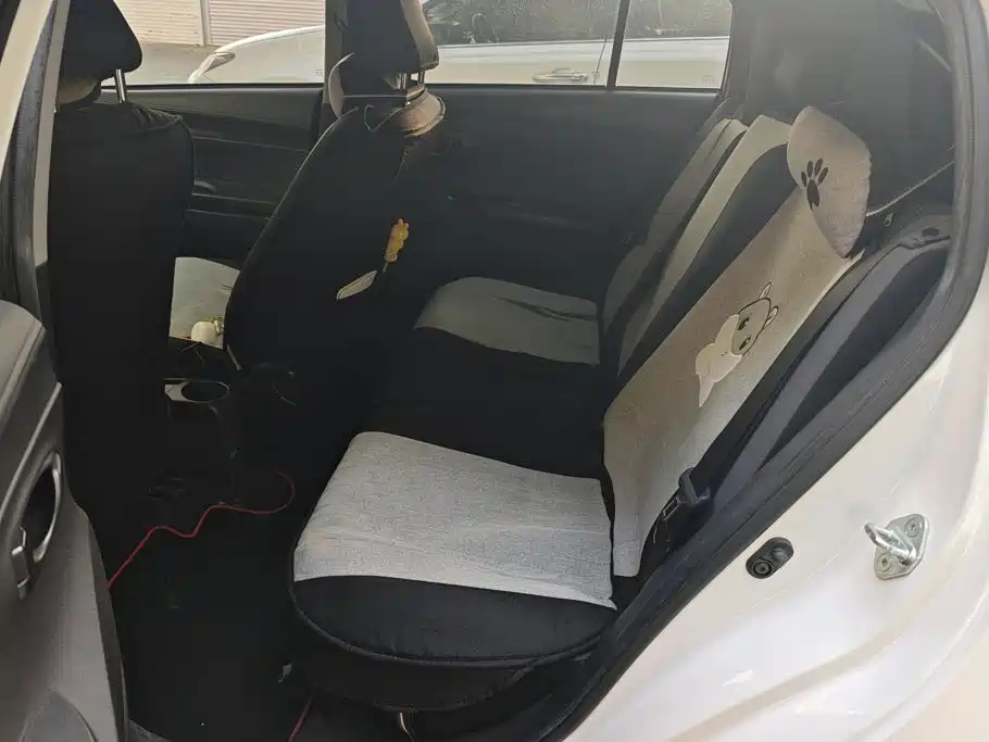 Toyota Vios FS 2023 — фото 11
