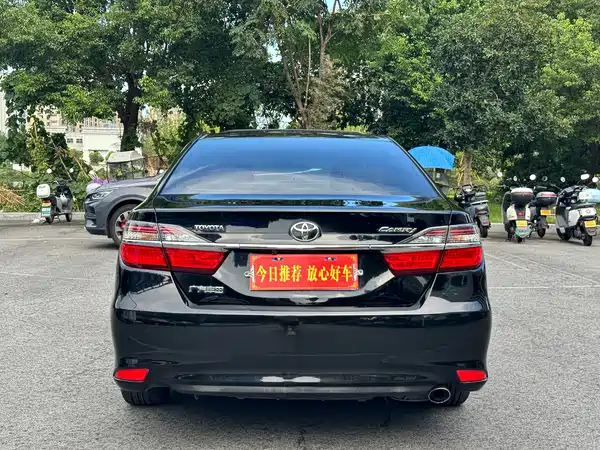 Toyota Camry 2016