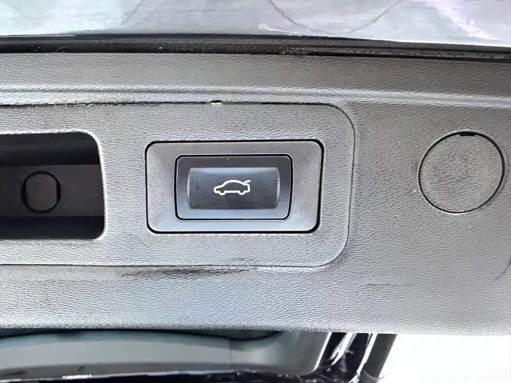 Jetour X70 PLUS 2023 — фото 19