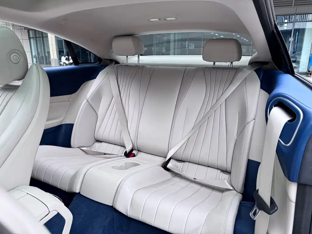 Mercedes-Benz E-Class 2020 — фото 11