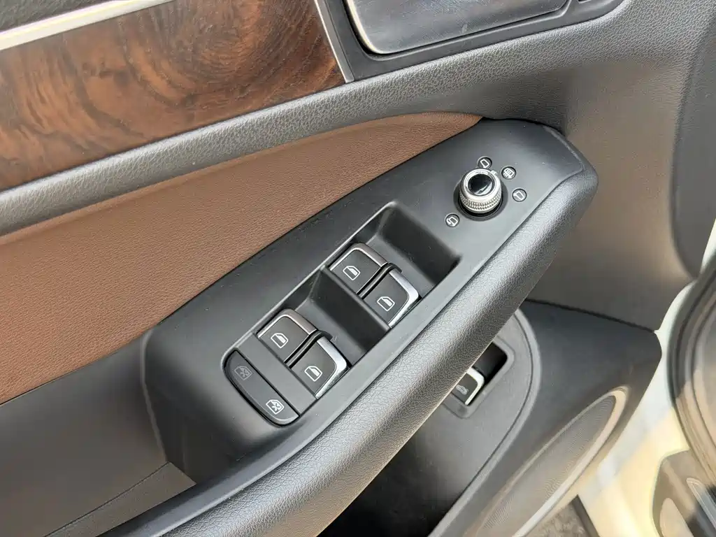 Audi Q5 2017 — фото 19