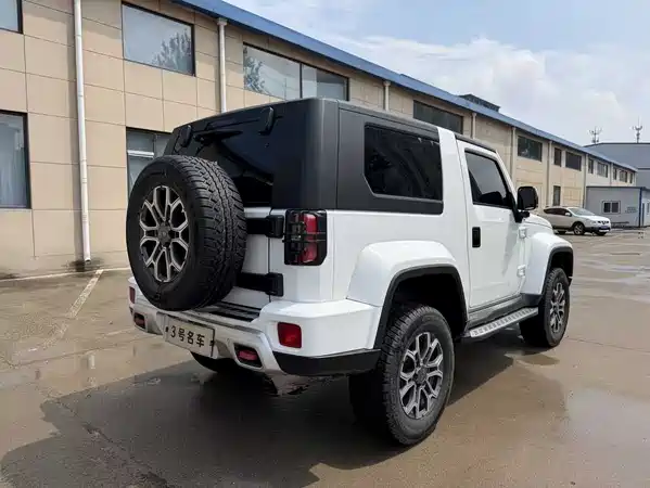 BAIC BJ40 2024