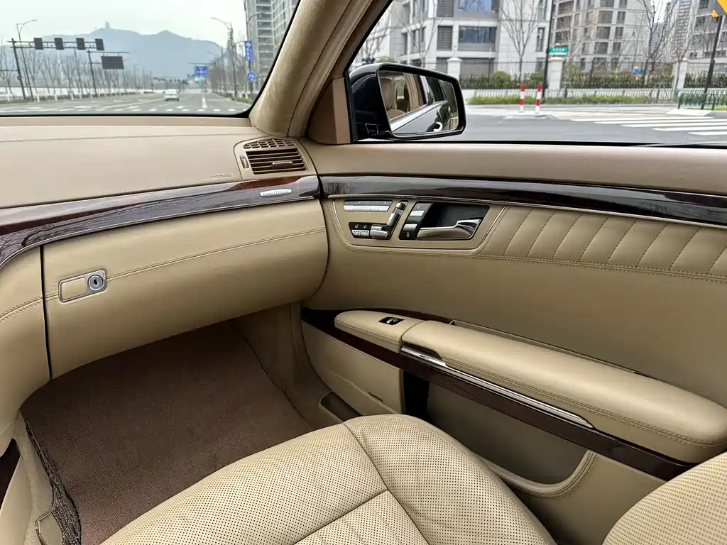 Mercedes-Benz S-Class 2012 — фото 25