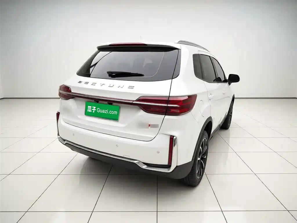 Bestune T33 2021