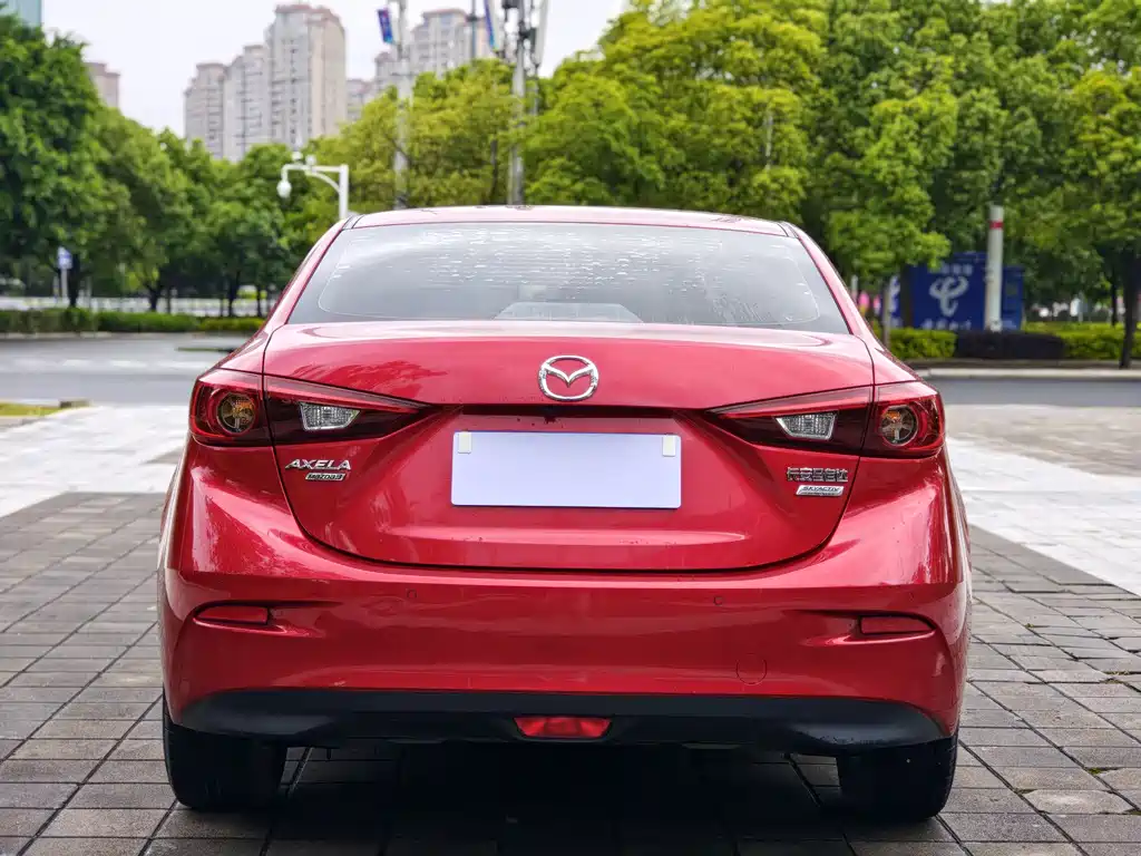 Mazda 3 Axela 2019 — фото 6