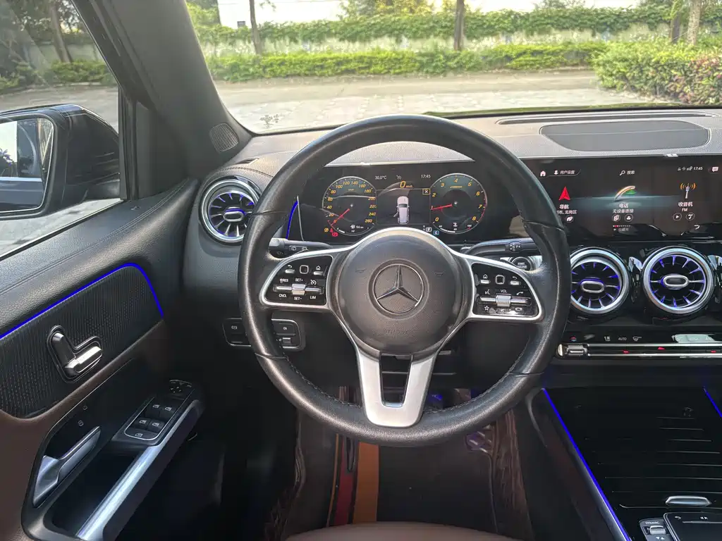 Mercedes-Benz GLB 2020 — фото 10