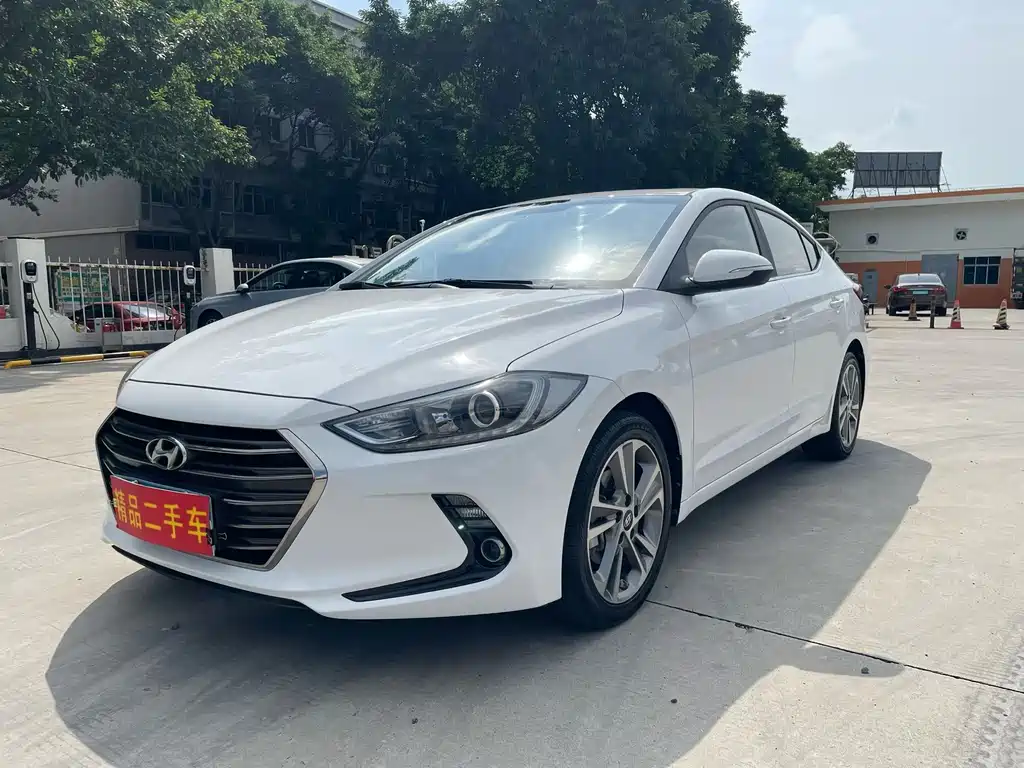 Hyundai Celesta 2017 — фото 1