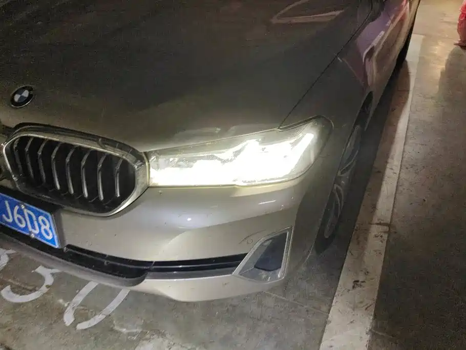 BMW 5 Series 2021