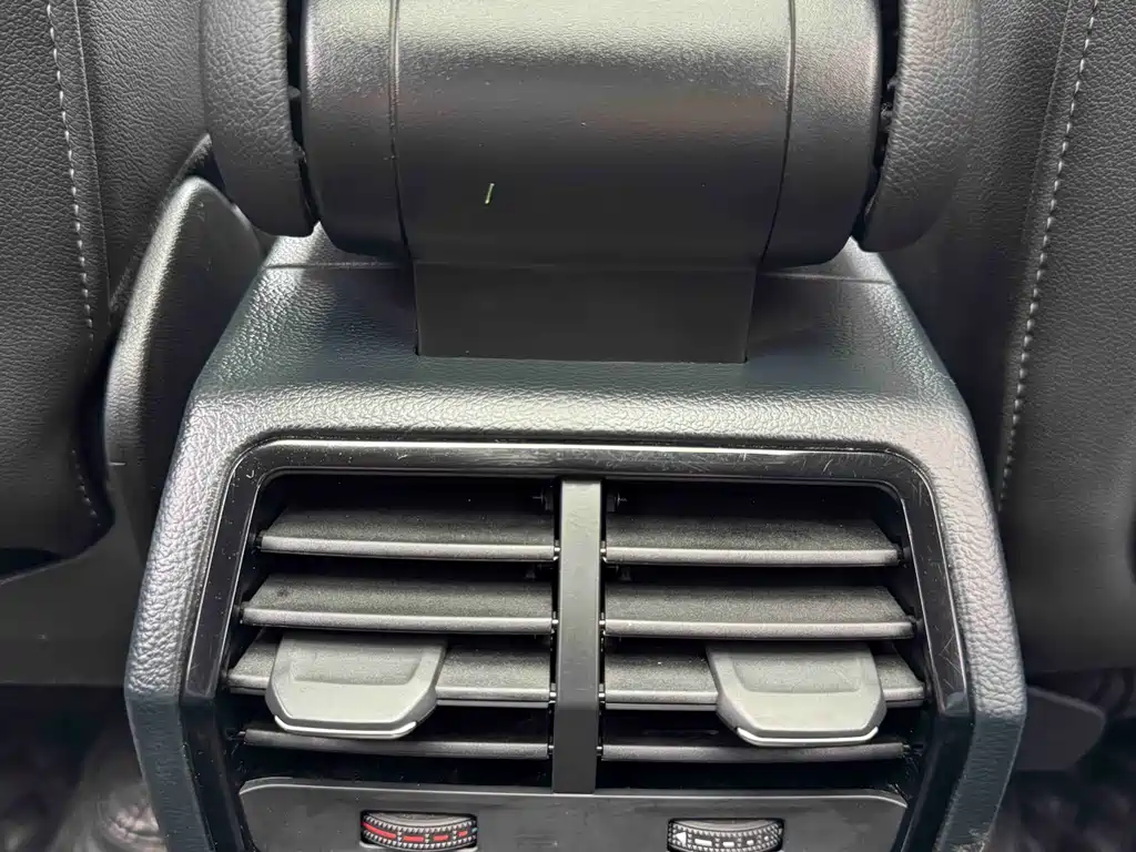 Audi Q3 2023 — фото 13