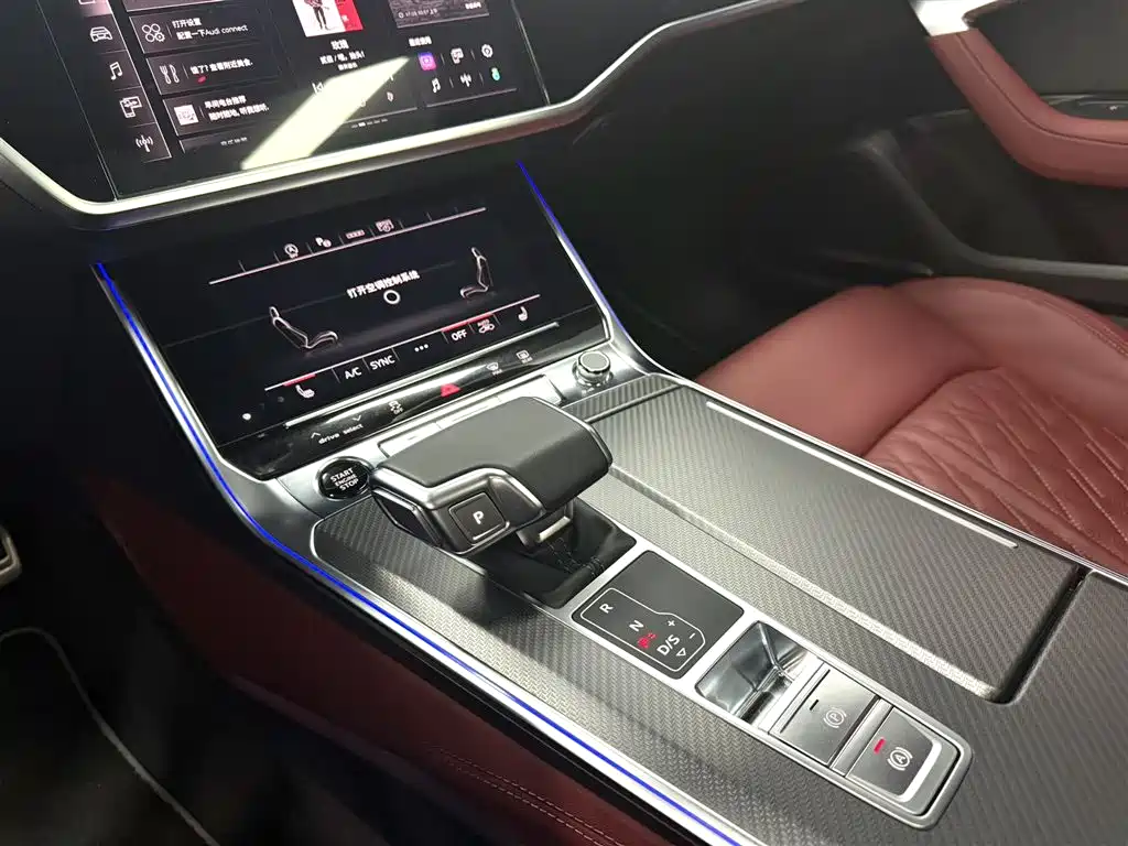Audi A7L 2024 — фото 16