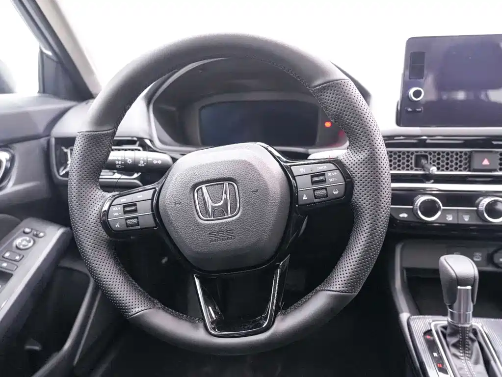 Honda Civic 2025 — фото 17