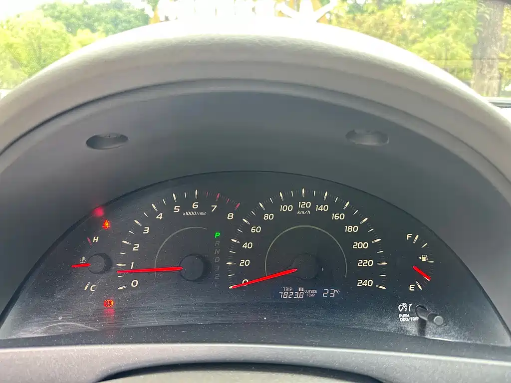 Toyota Camry 2008 — фото 14
