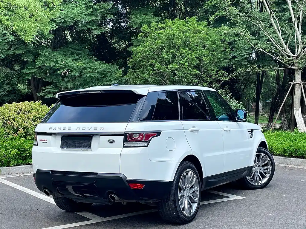 Land Rover Range Rover Sport 2015 — фото 17