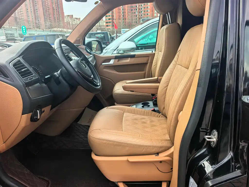 Volkswagen Caravelle 2019 — фото 12