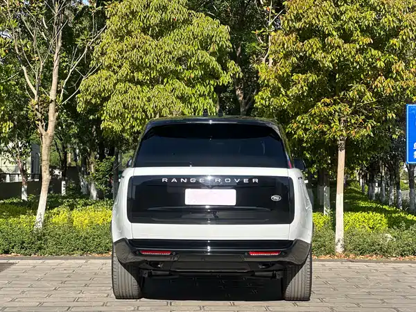 Land Rover Range Rover 2024