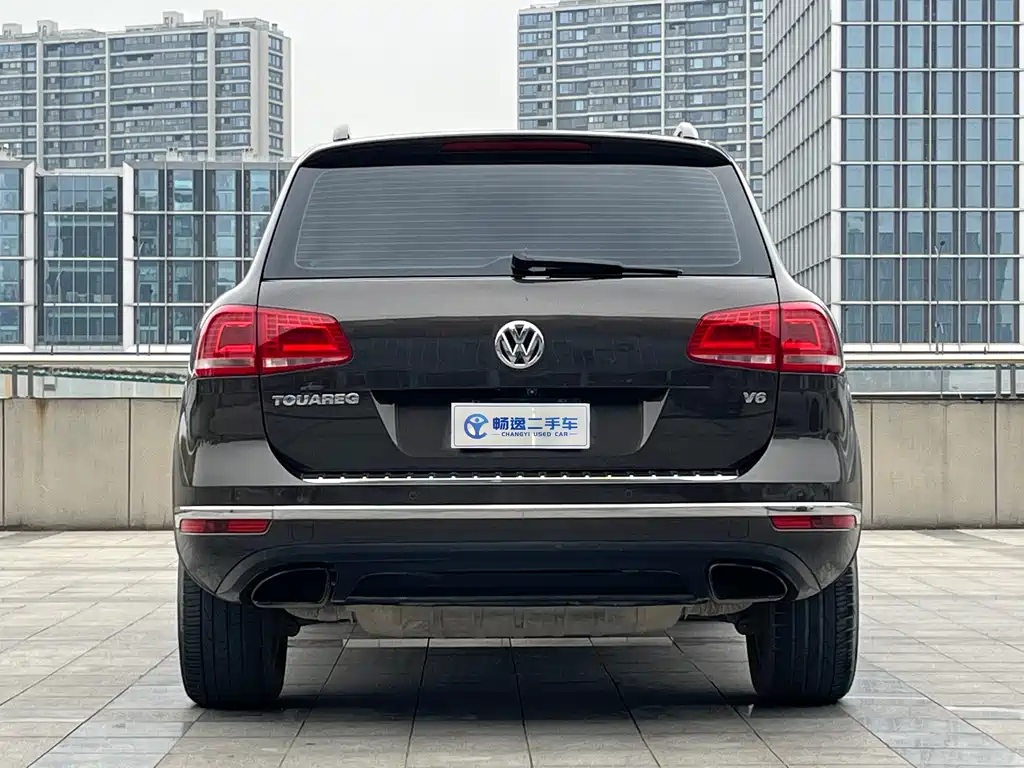 Volkswagen Touareg 2017 — фото 4