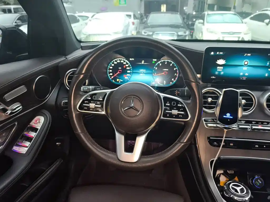 Mercedes-Benz GLC 2021
