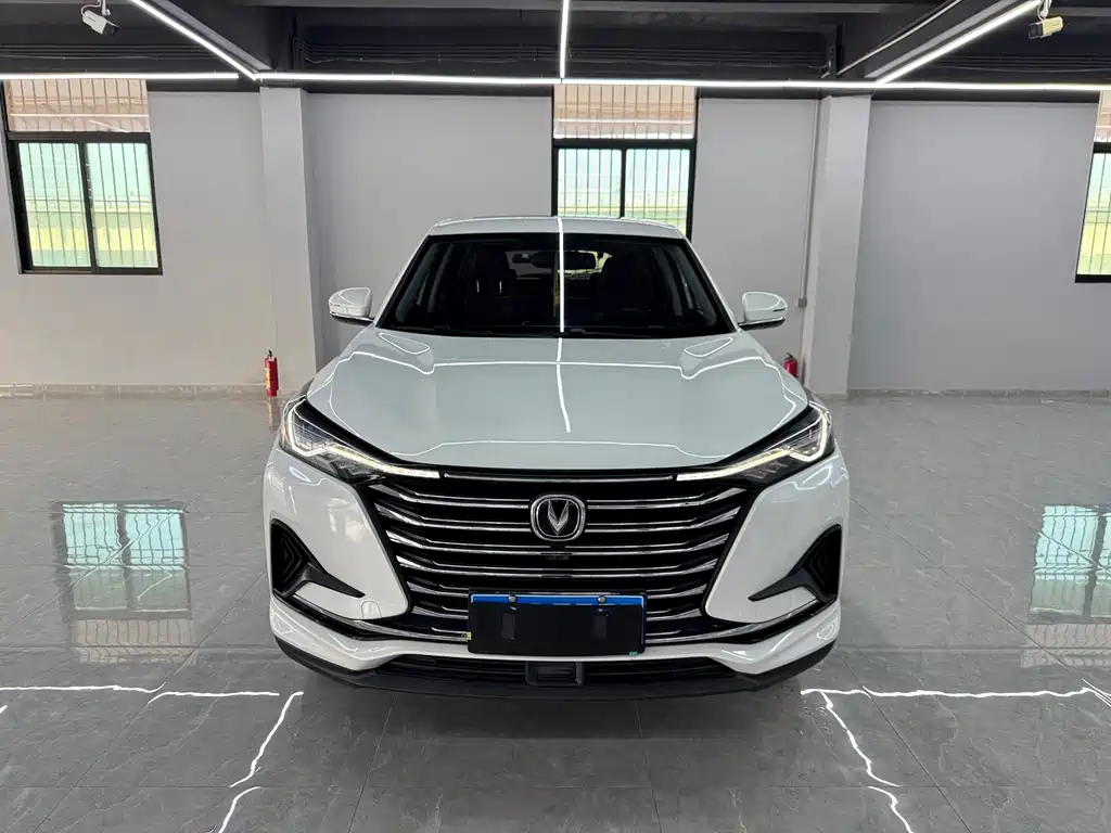 Changan CS75 PLUS 2020 — фото 2