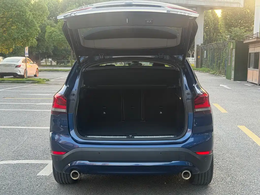 BMW X1 2022 — фото 13