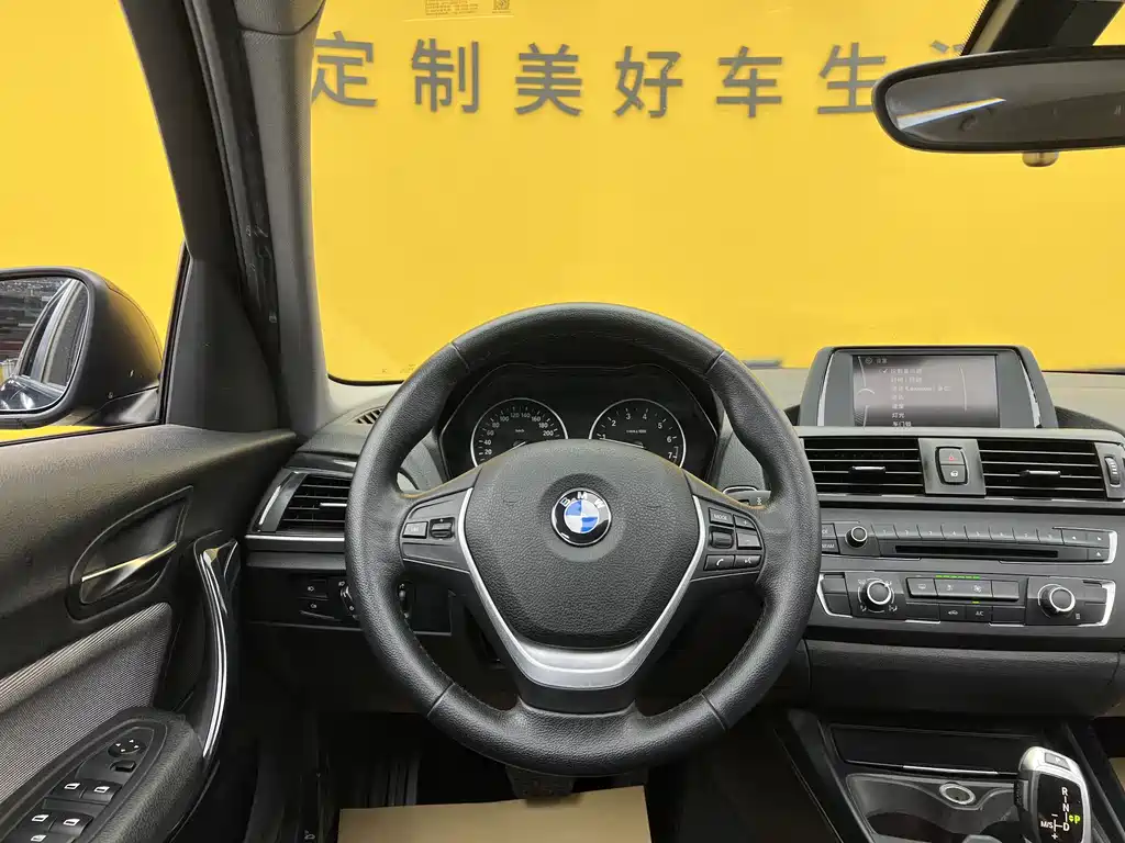 BMW 1 Series 2015 — фото 10