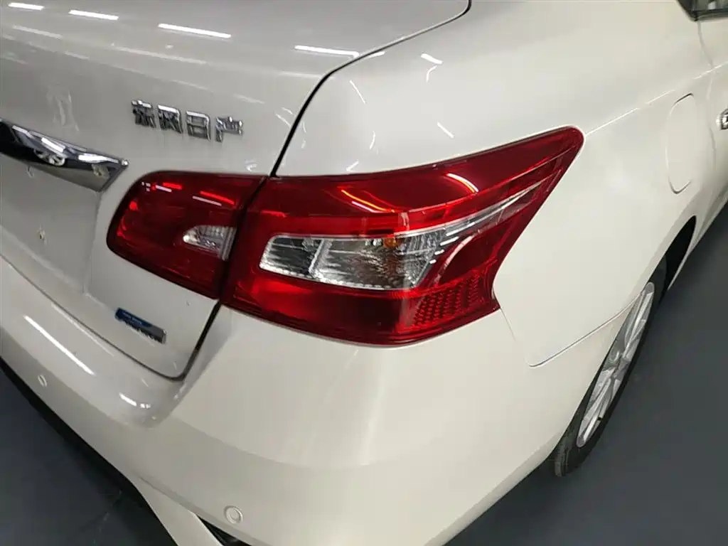 Nissan Sylphy 2018 — фото 8