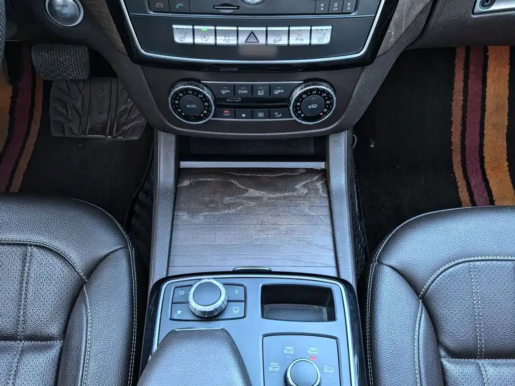 Mercedes-Benz GLE 2018 — фото 18