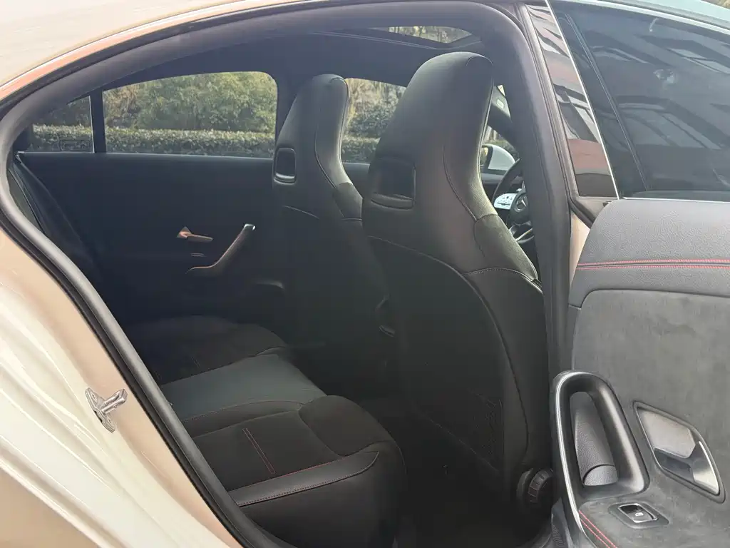 Mercedes-Benz CLA 2021 — фото 10